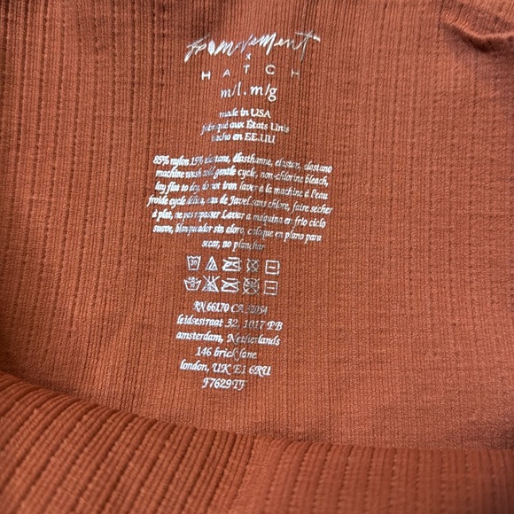 Free People Movement Good Karma Running Shorts size M/L NEW Sequoia - Picture 4 of 4